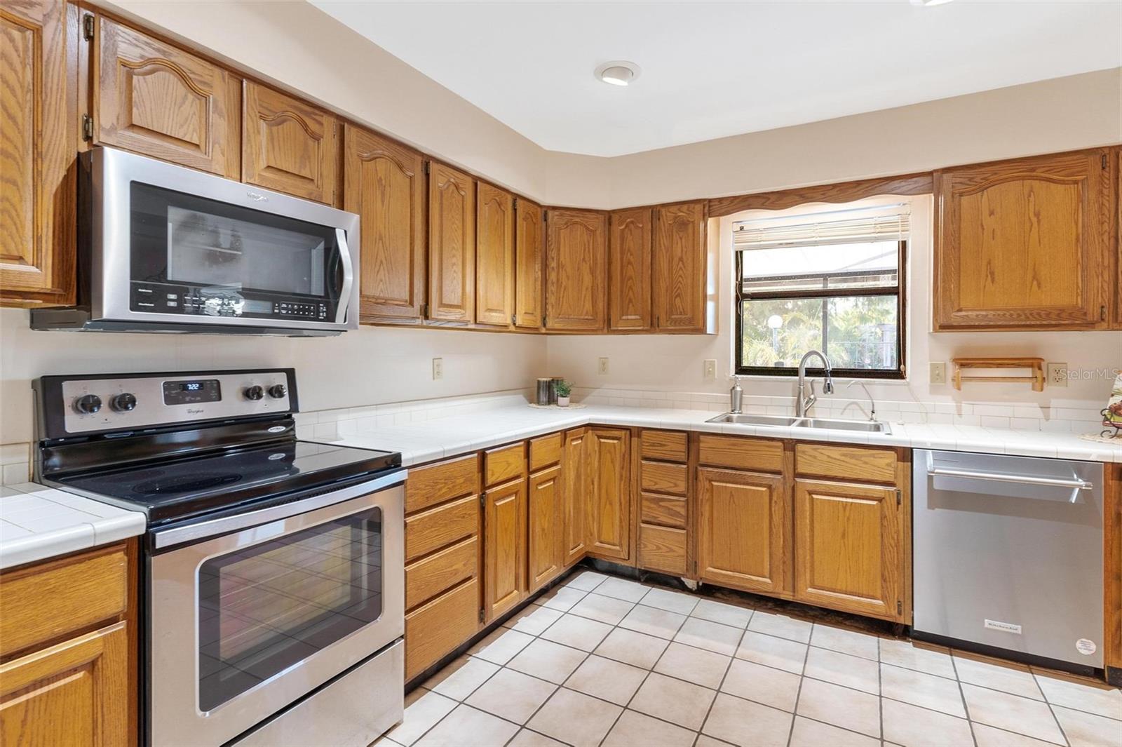 ORANGE BLOSSOM ESTATES - Residential