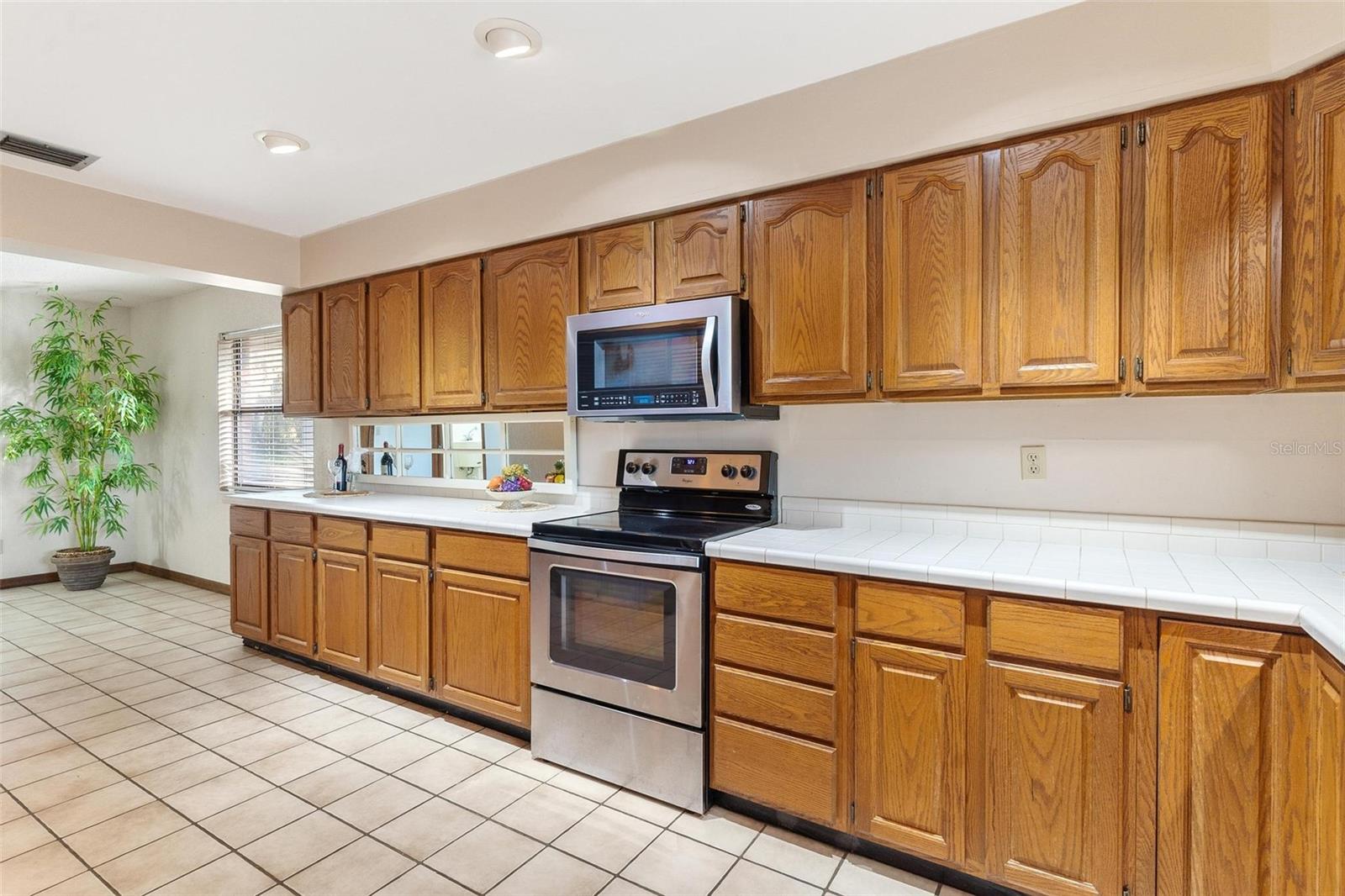 ORANGE BLOSSOM ESTATES - Residential