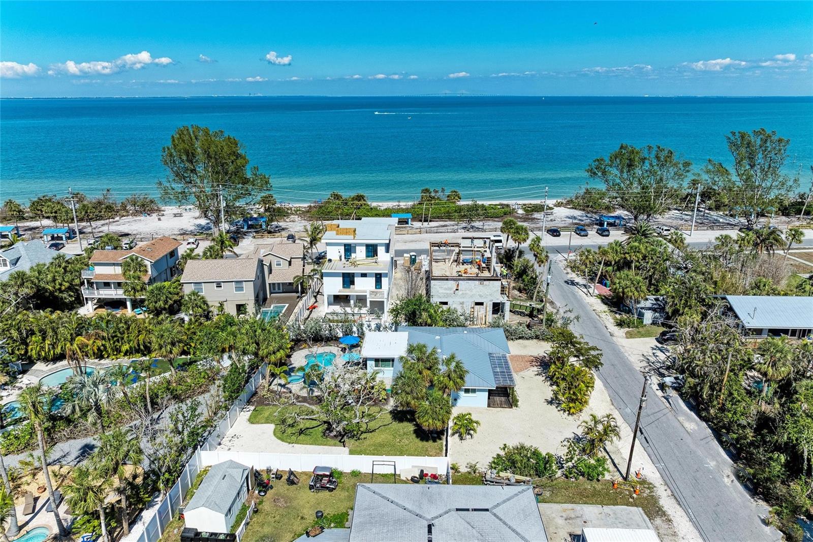 LAKE LA VISTA - Residential