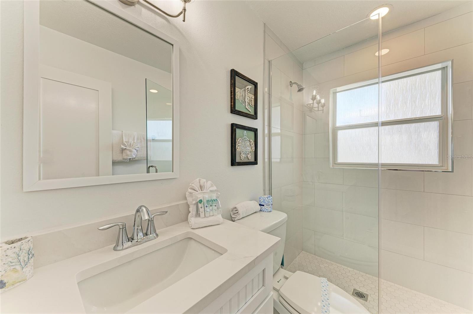 LAKE LA VISTA - Residential