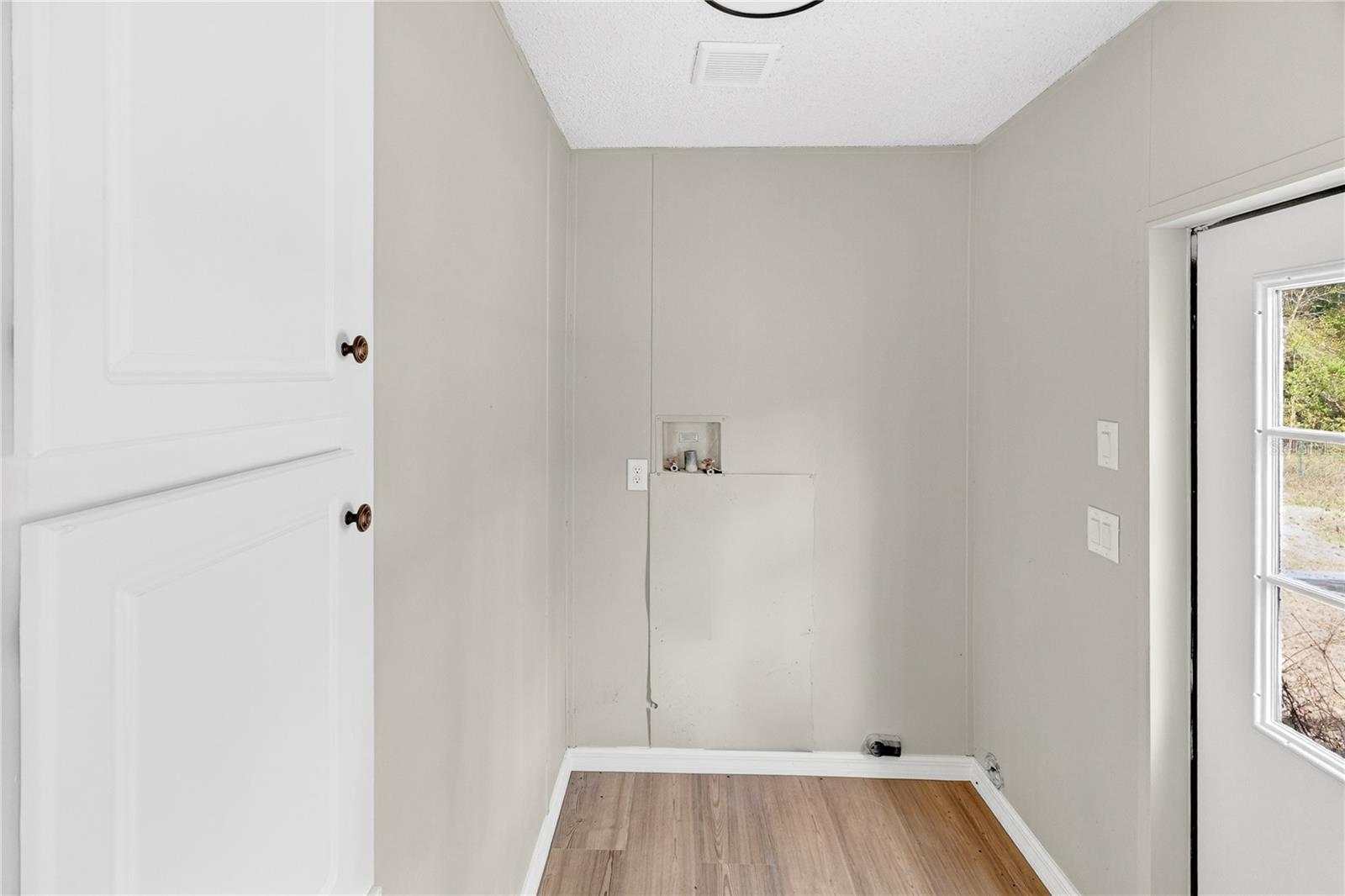 ARCHER HILLS - Residential