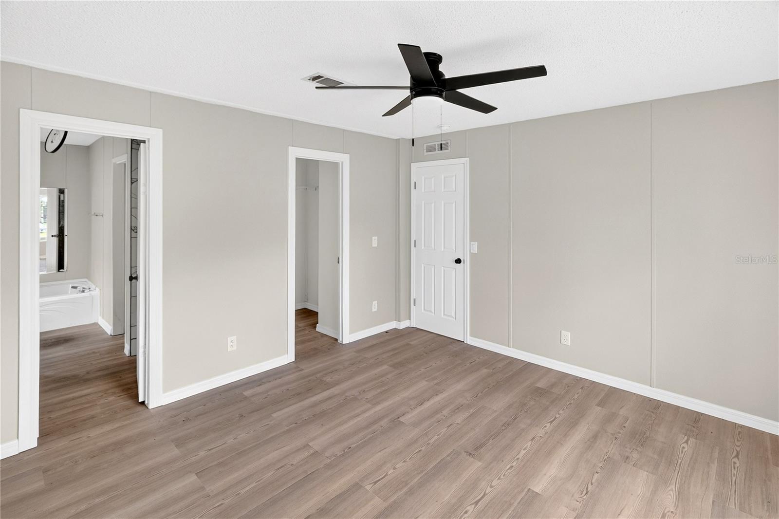 ARCHER HILLS - Residential