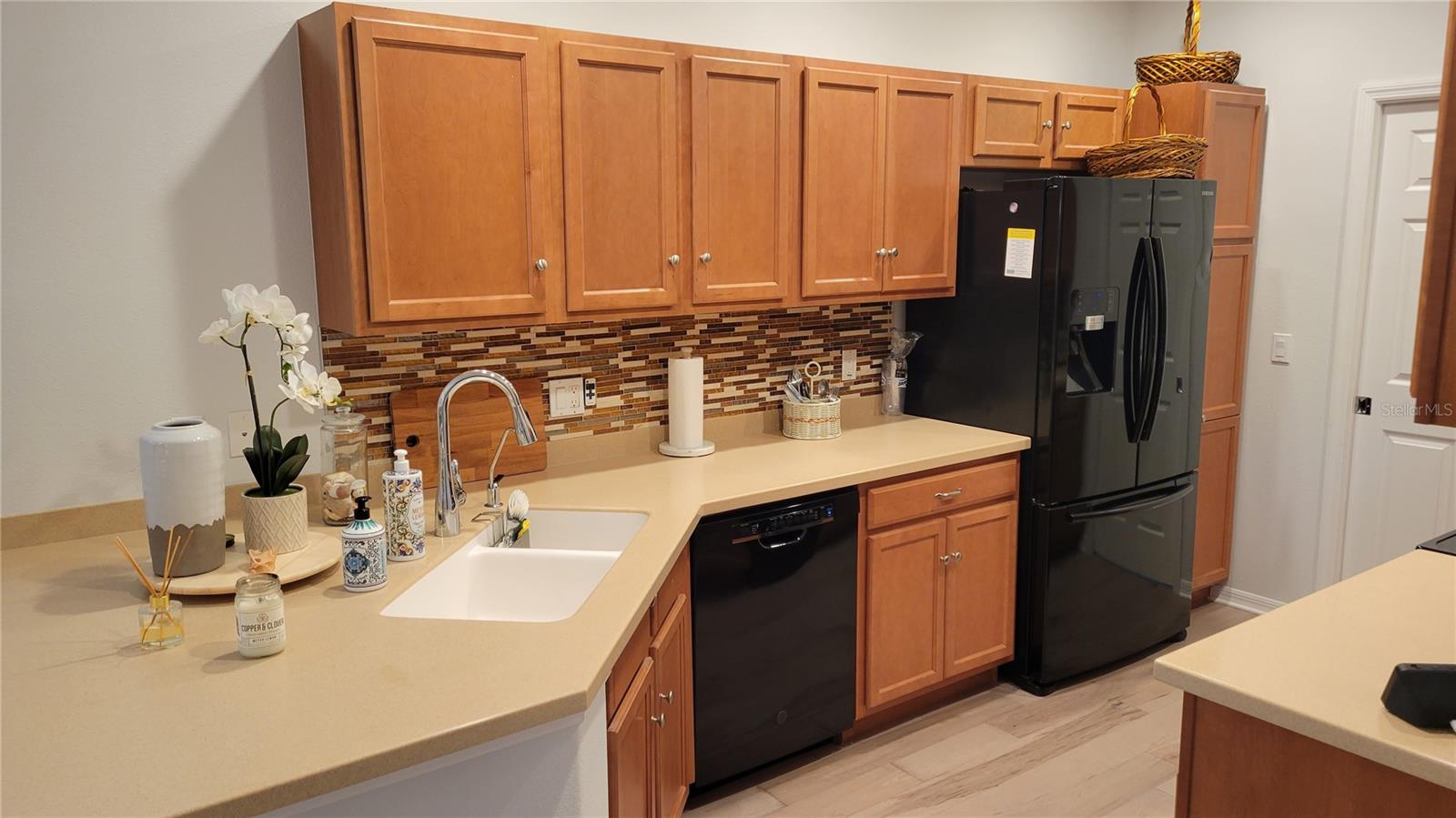 SAN MICHELE AT UNIVERSITY COMMO - Residential Lease