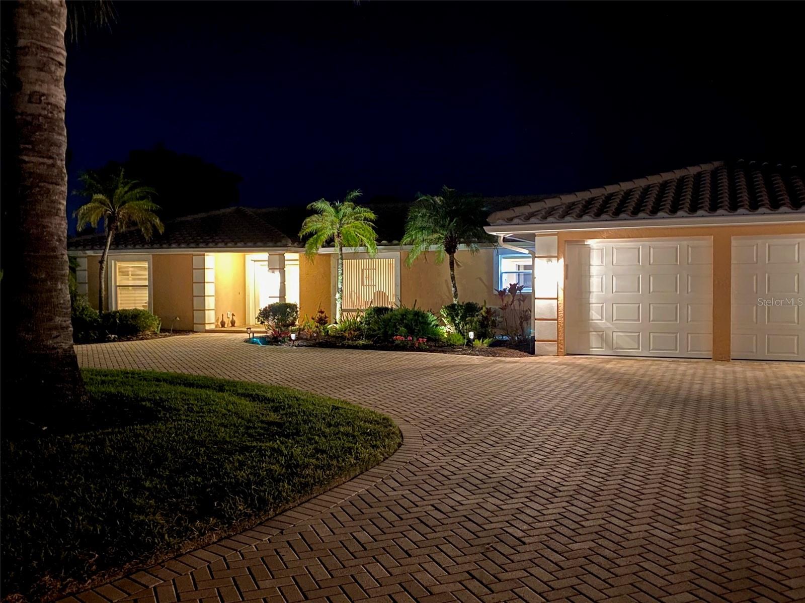 531 N SPOONBILL DRIVE