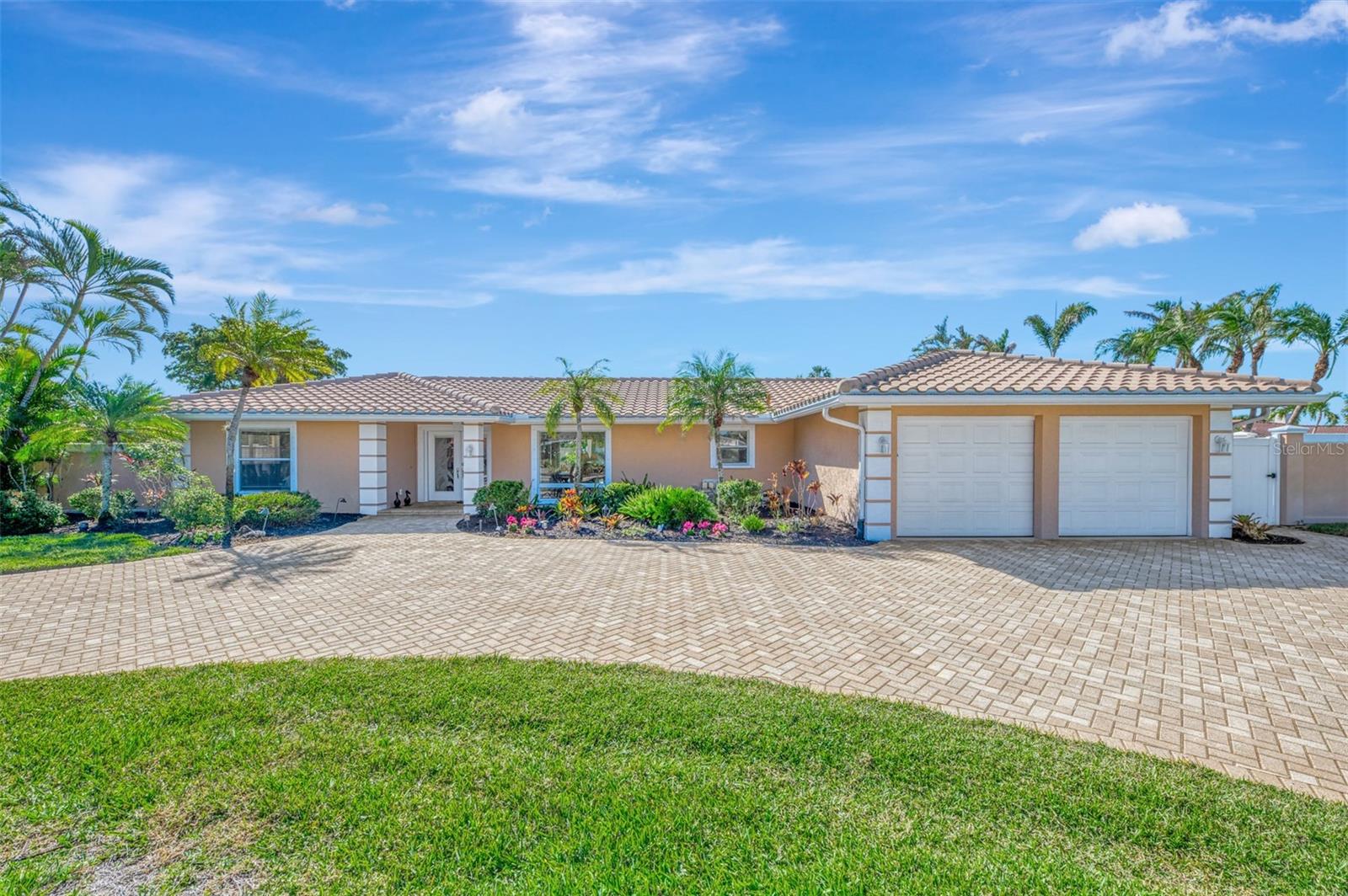 531 N SPOONBILL DRIVE