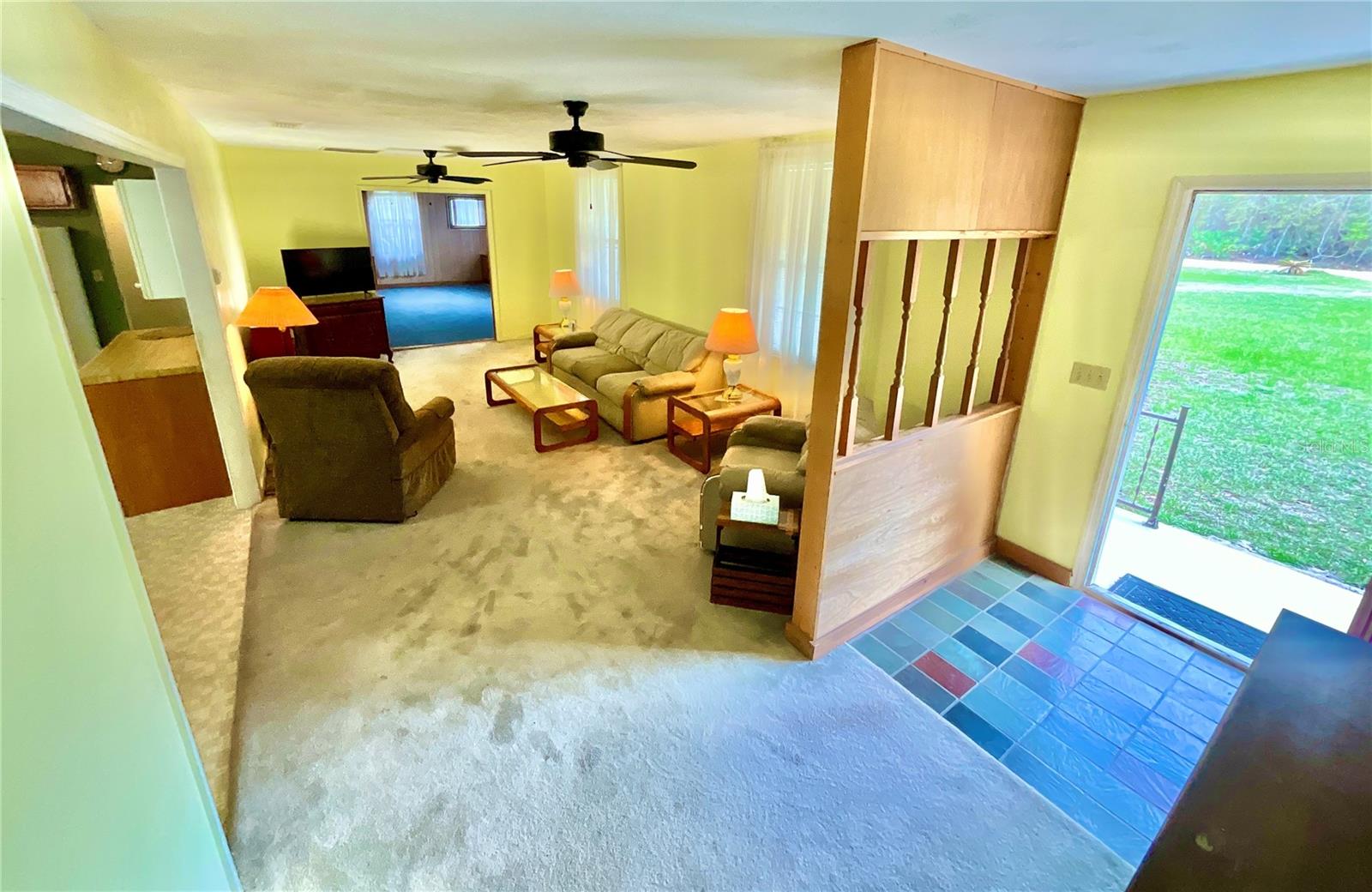 LAKESIDE - Residential