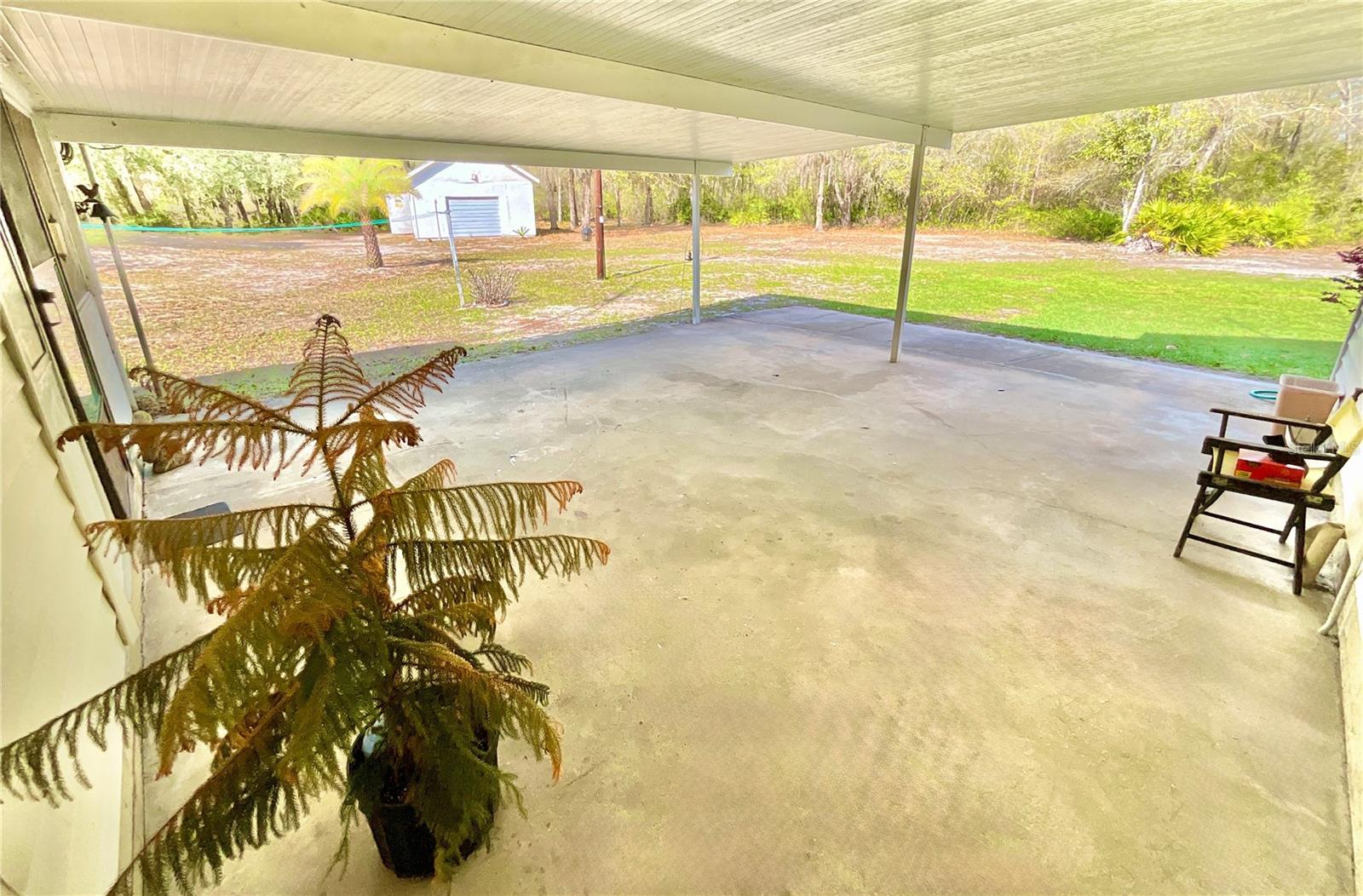 LAKESIDE - Residential