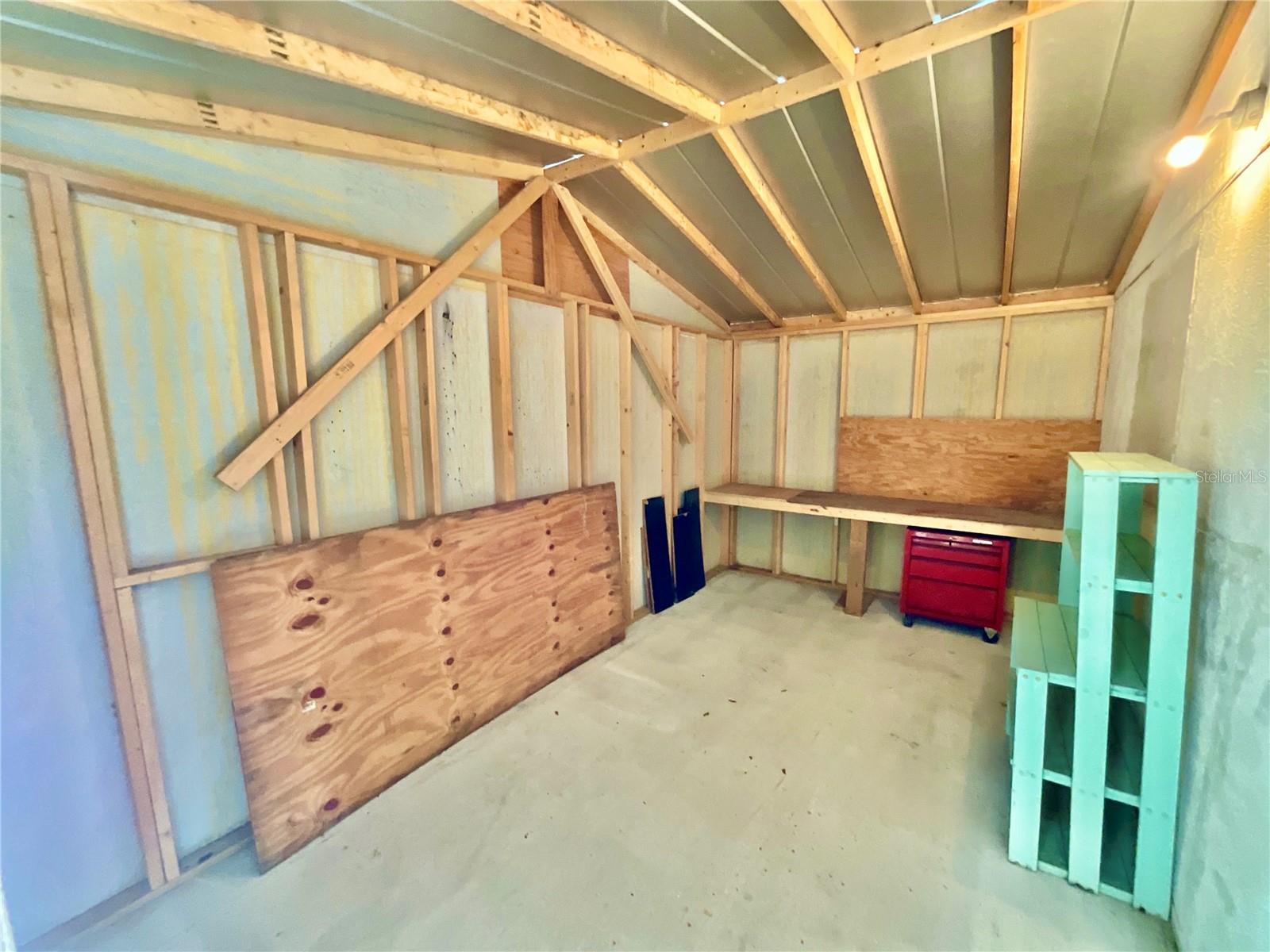 LAKESIDE - Residential