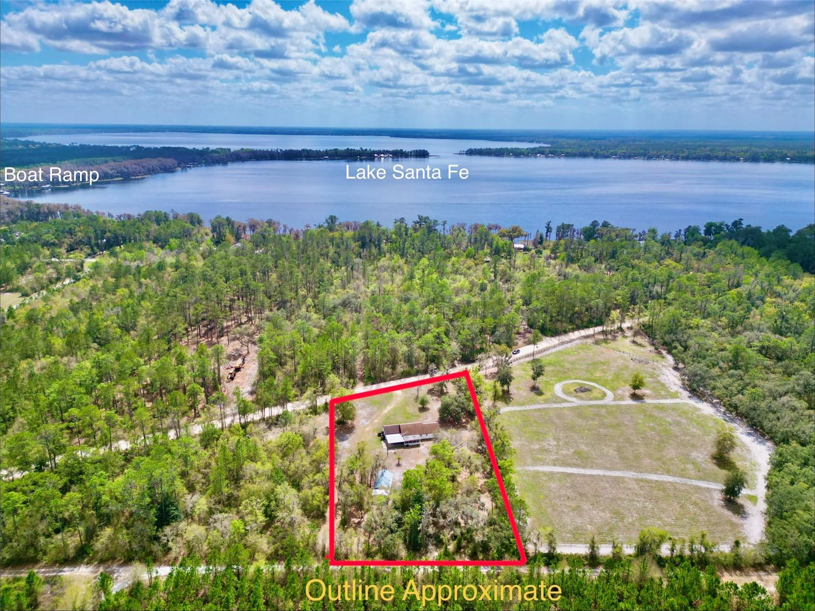 LAKESIDE - Residential