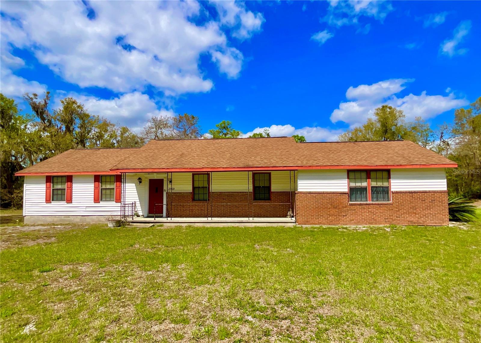 LAKESIDE - Residential