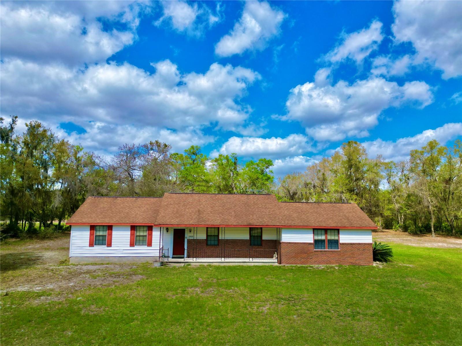 LAKESIDE - Residential