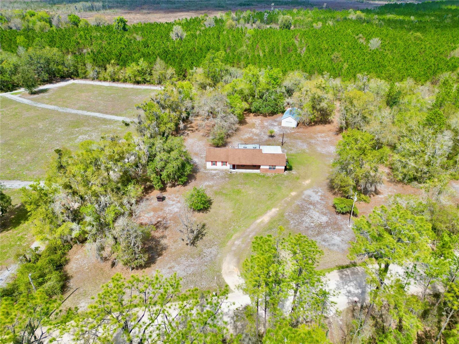 LAKESIDE - Residential