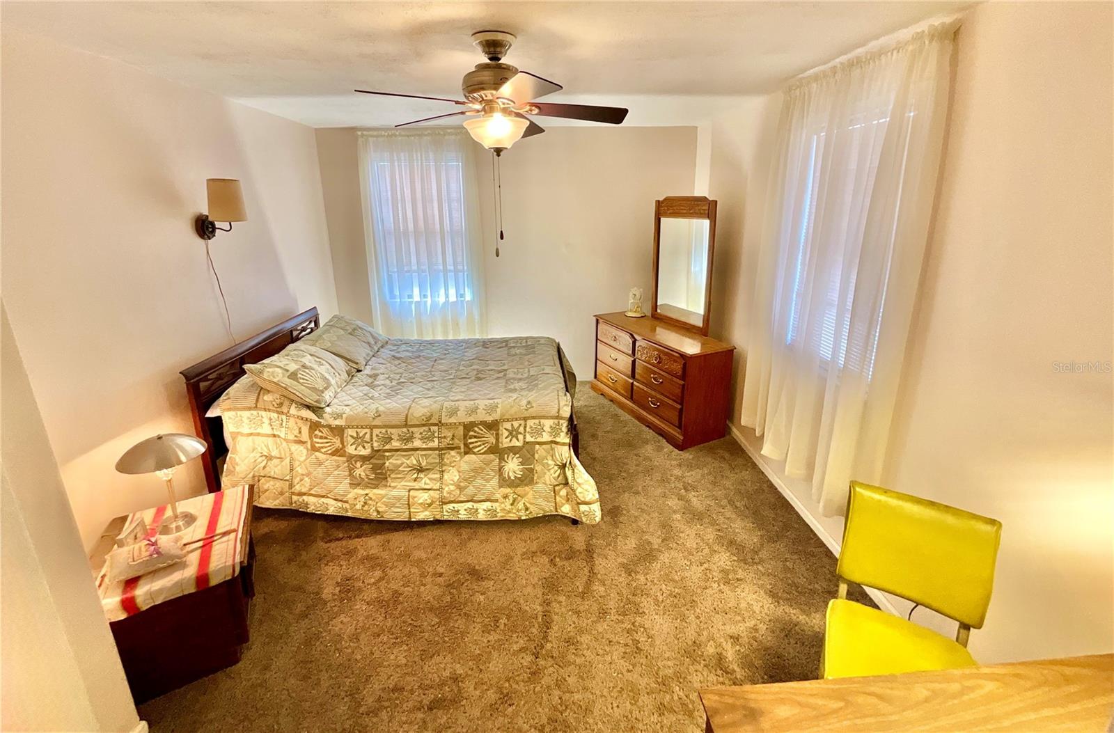 LAKESIDE - Residential