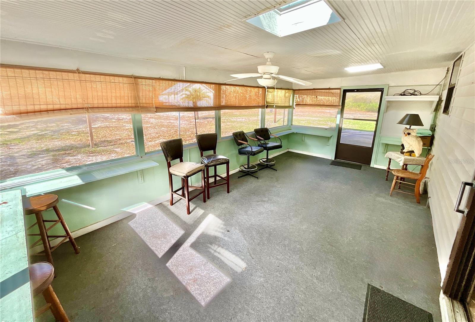 LAKESIDE - Residential