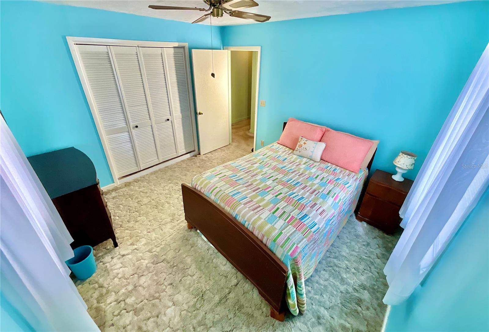 LAKESIDE - Residential