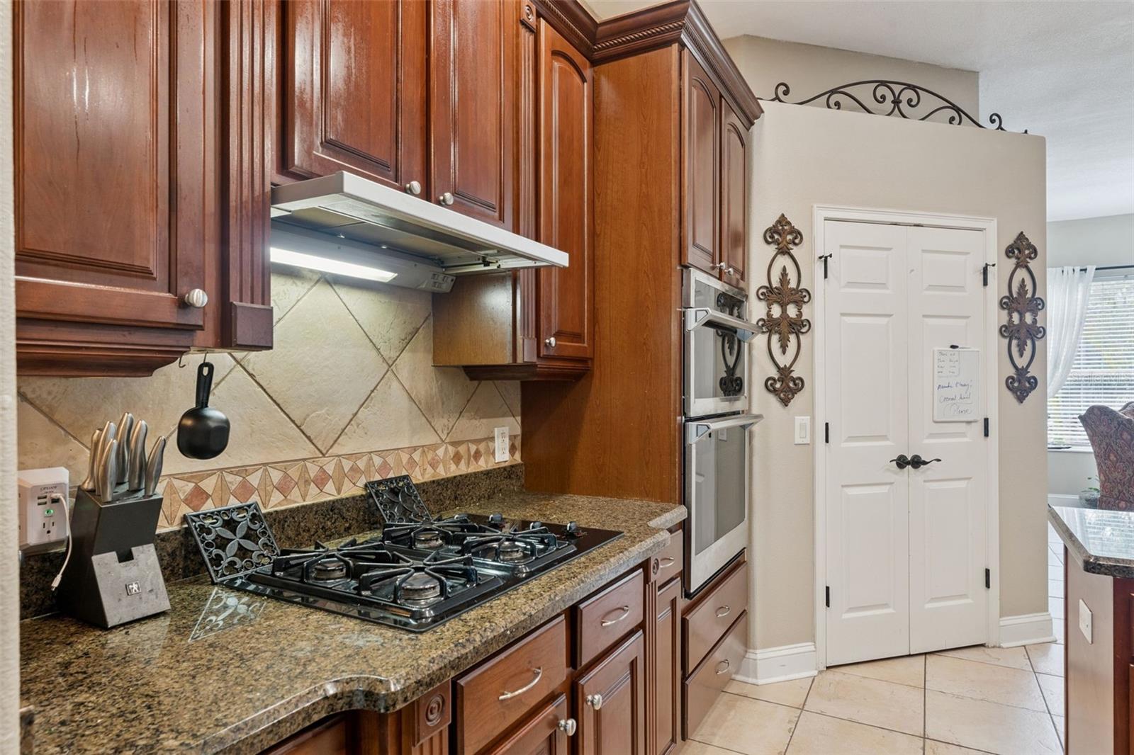 WAYSIDE ESTATES - Residential