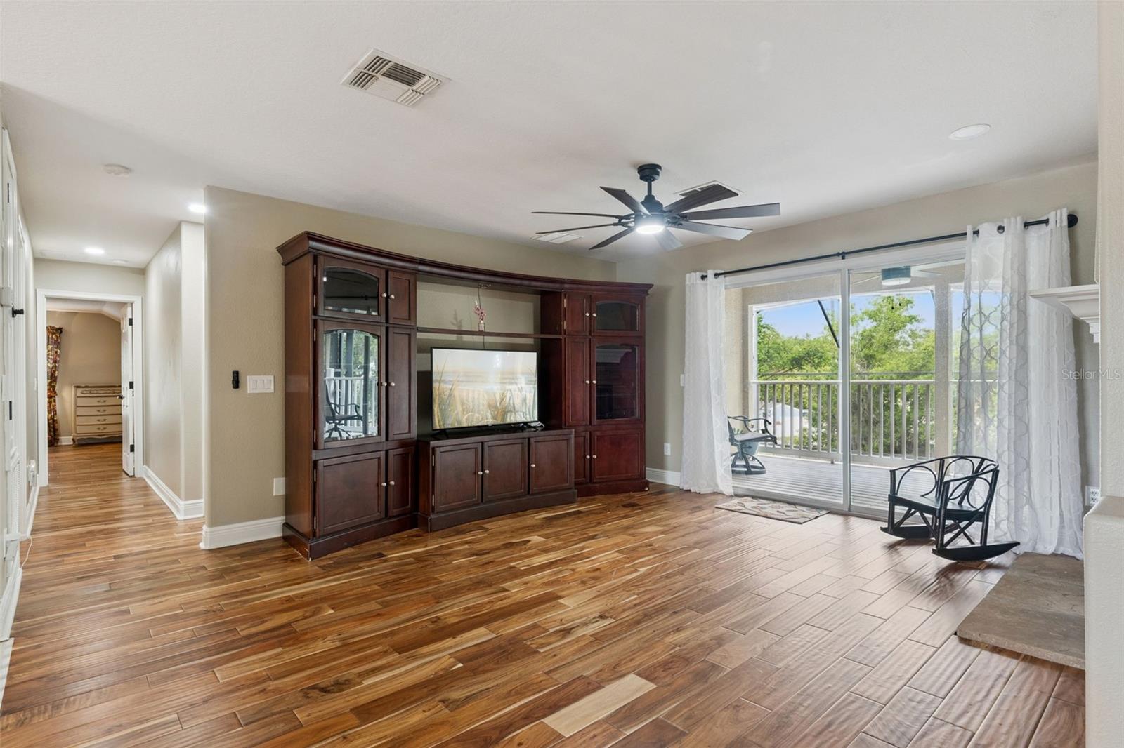 WAYSIDE ESTATES - Residential