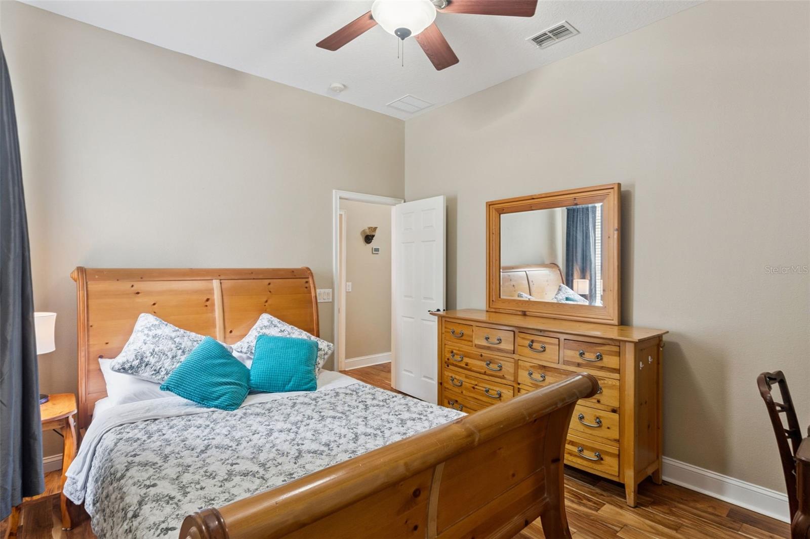 WAYSIDE ESTATES - Residential