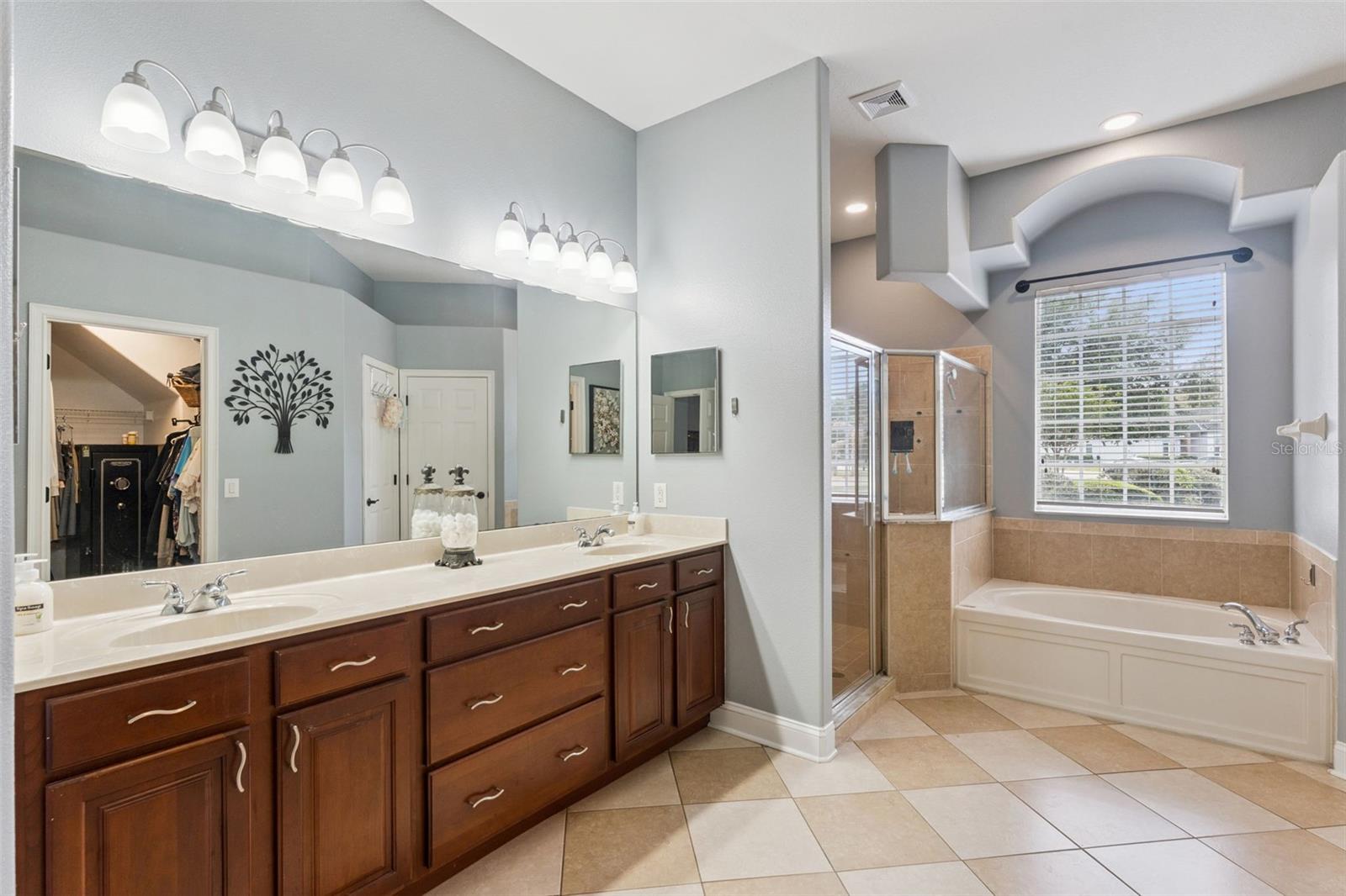 WAYSIDE ESTATES - Residential