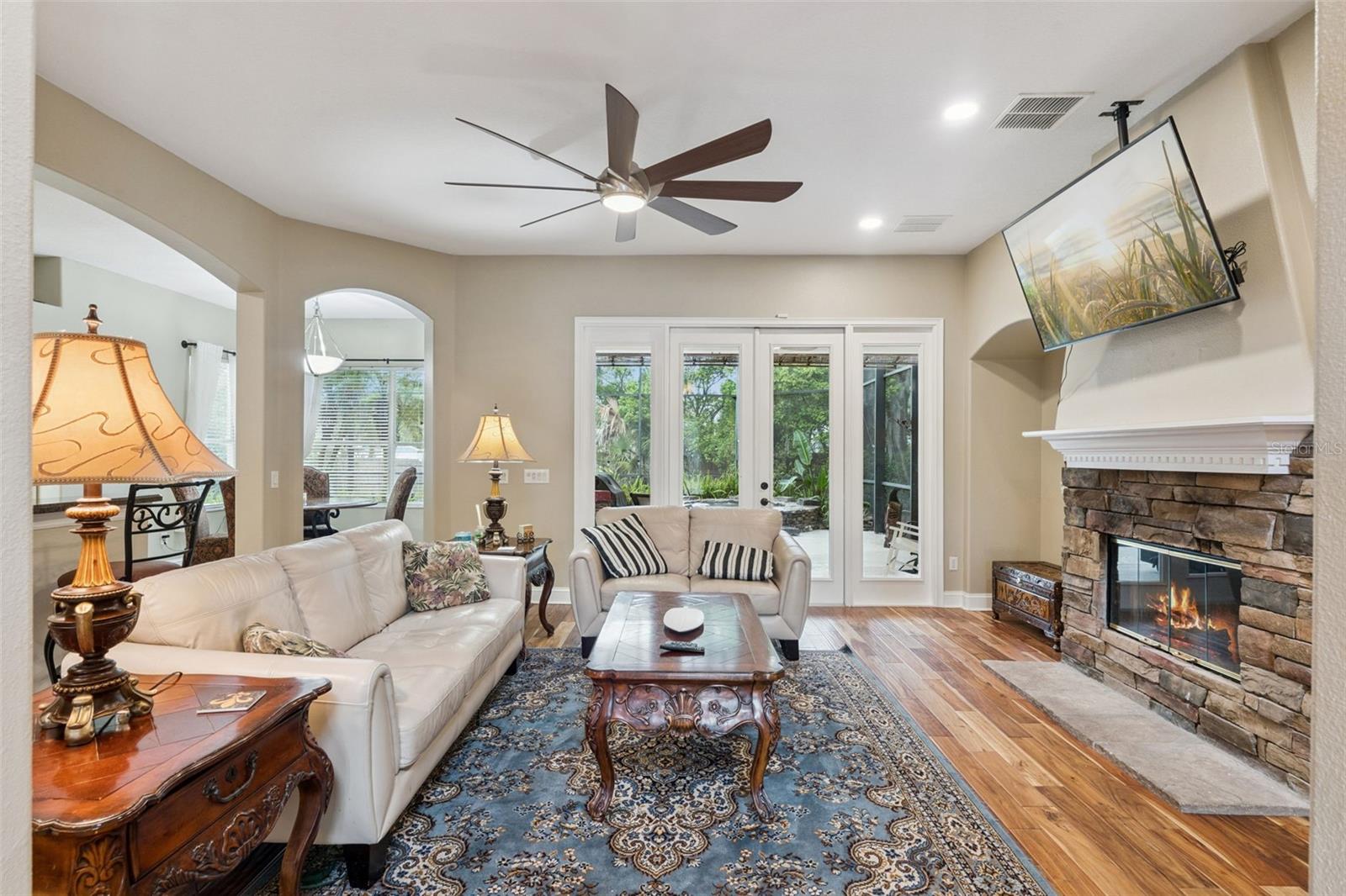 216 JUNIPER RIDGE COURT