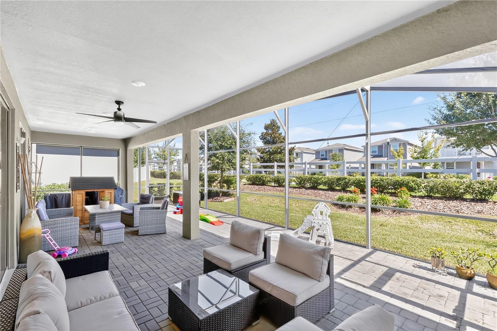 SPLIT OAK ESTATES PH 2 - Residential Lease