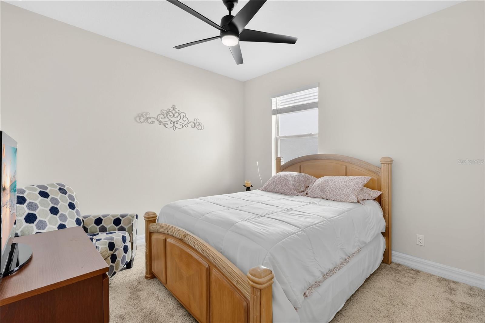 SPLIT OAK ESTATES PH 2 - Residential Lease