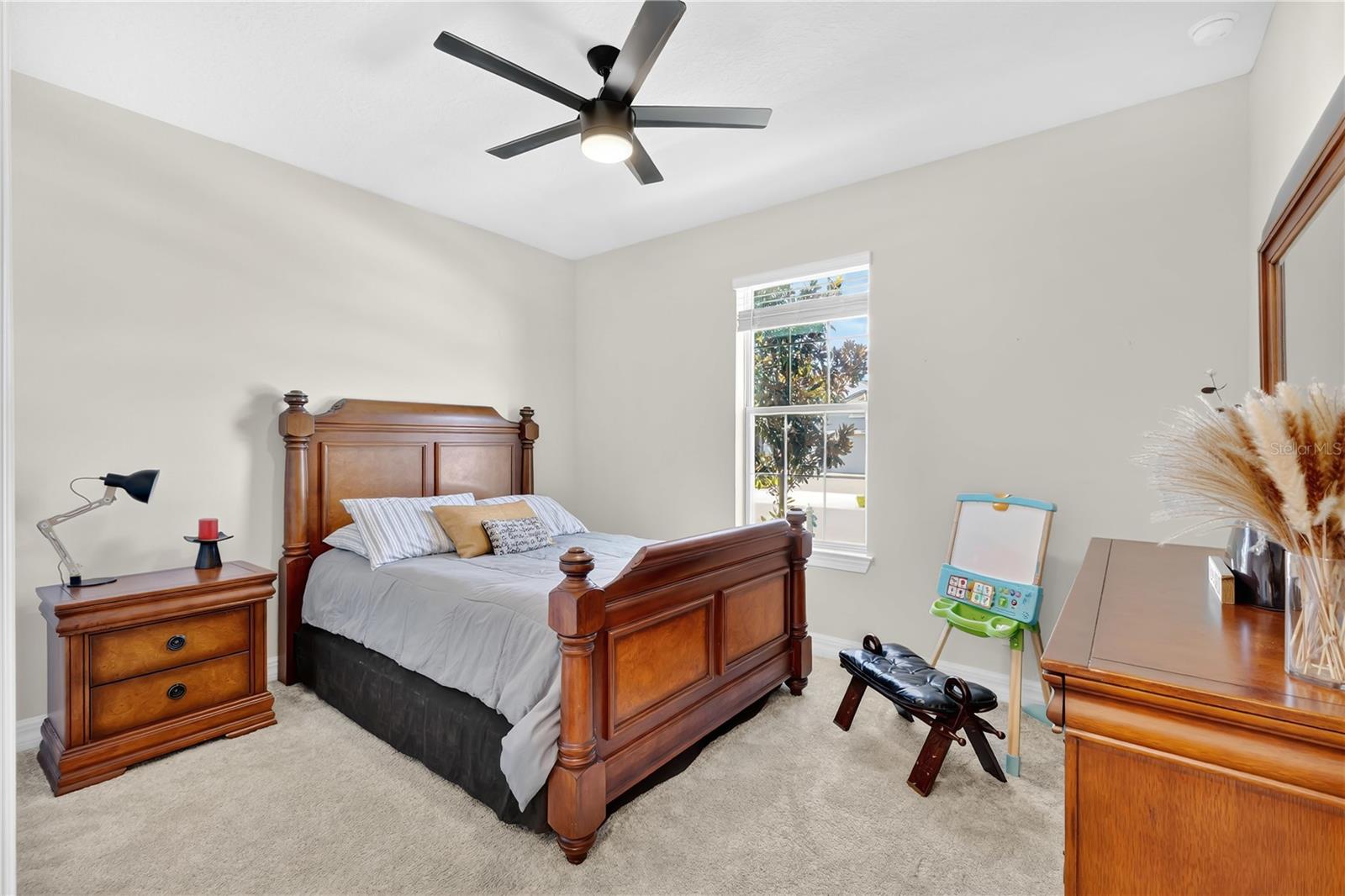 SPLIT OAK ESTATES PH 2 - Residential Lease