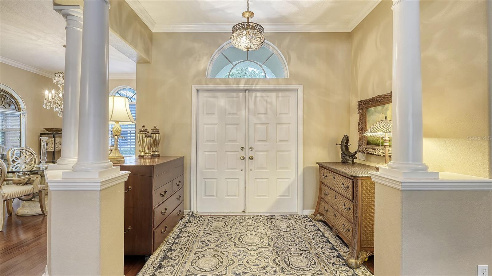 UNIVERSITY PARK COUNTRY CLUB-HENLEY - Residential