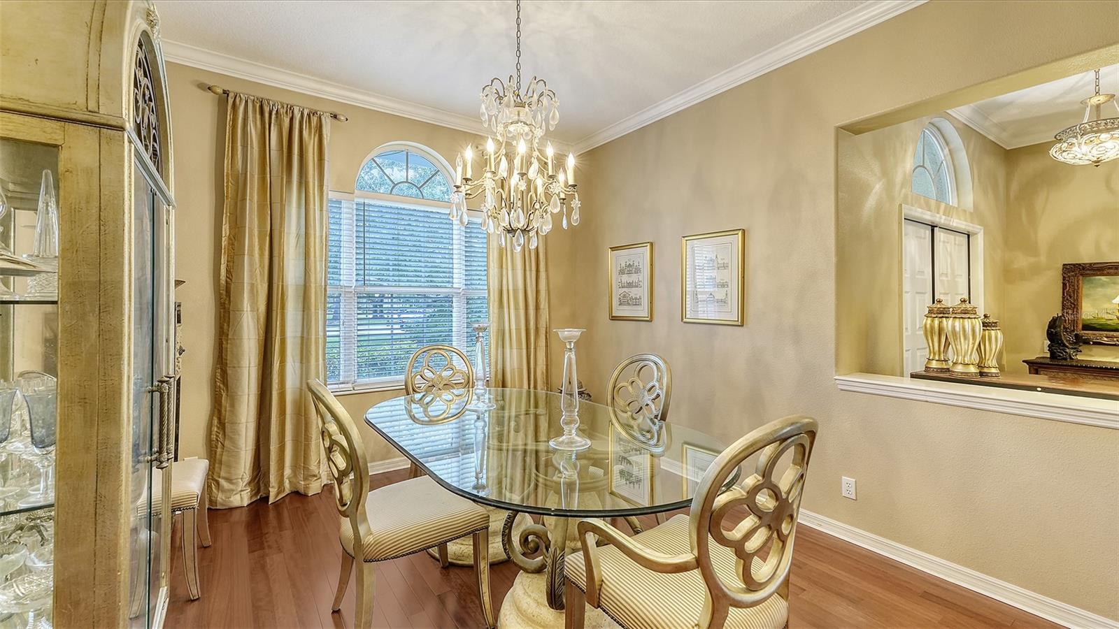 UNIVERSITY PARK COUNTRY CLUB-HENLEY - Residential