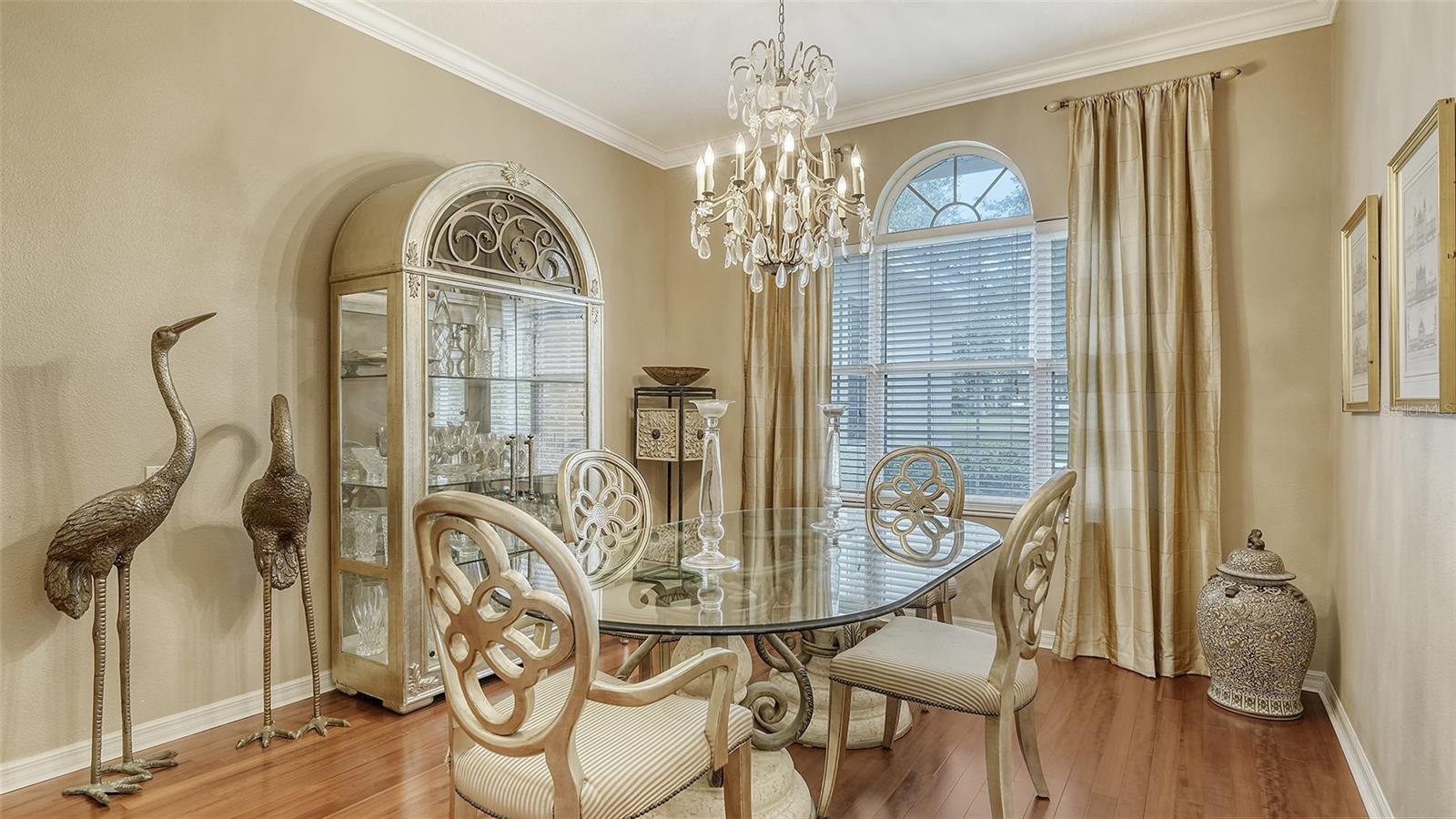 UNIVERSITY PARK COUNTRY CLUB-HENLEY - Residential