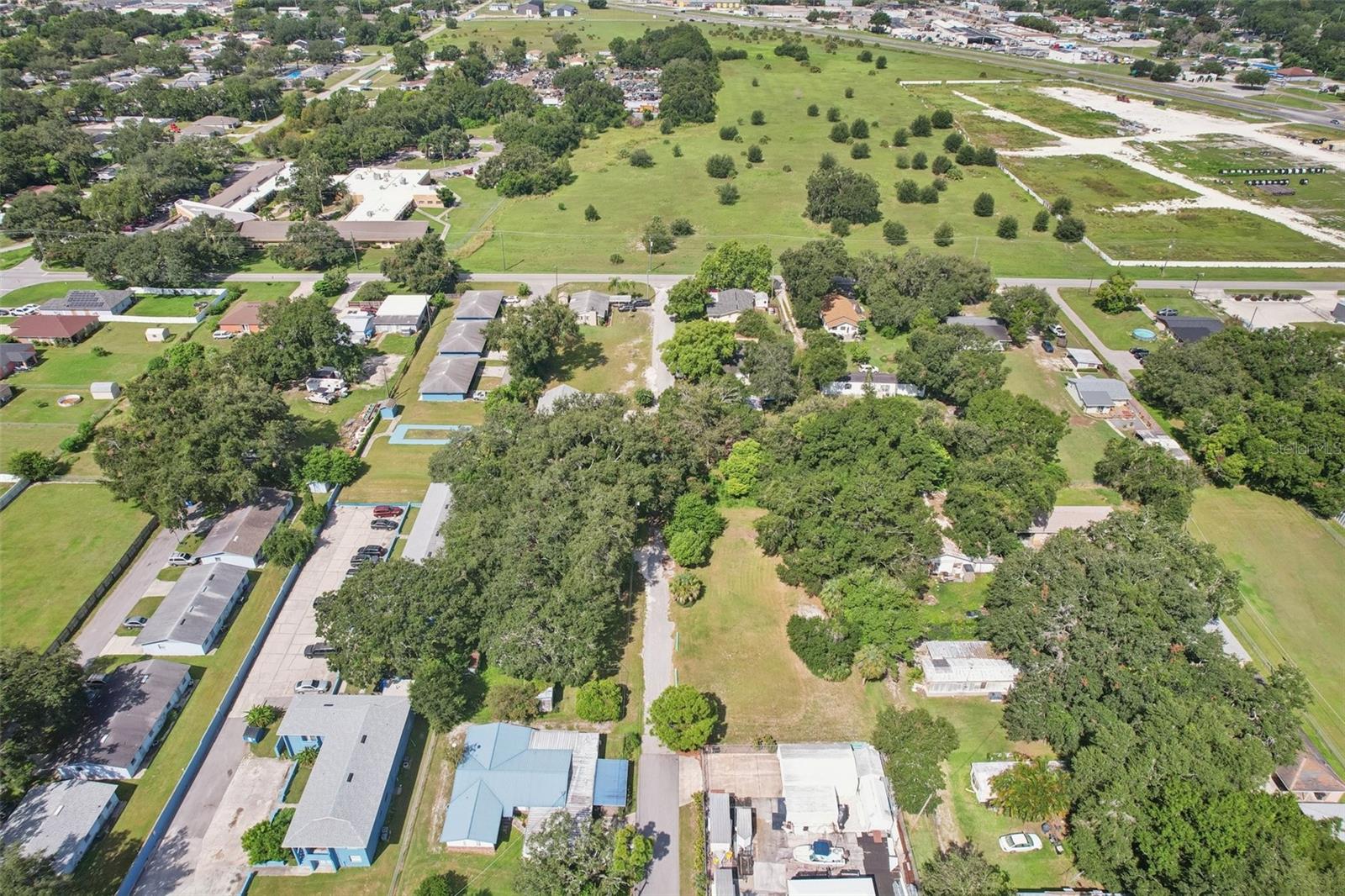 LE VALLEY SUB PB 37 PG 24 - Land