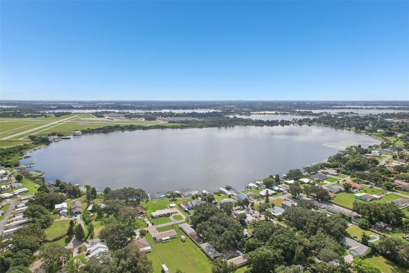 LE VALLEY SUB PB 37 PG 24 - Land