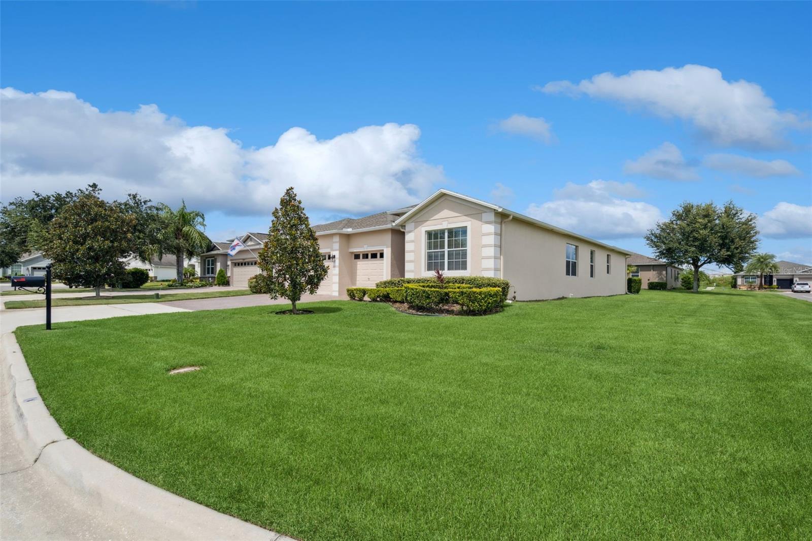 3524 LITCHFIELD COURT