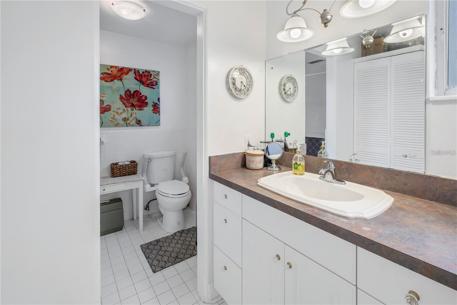 NIBROC CONDO - Residential