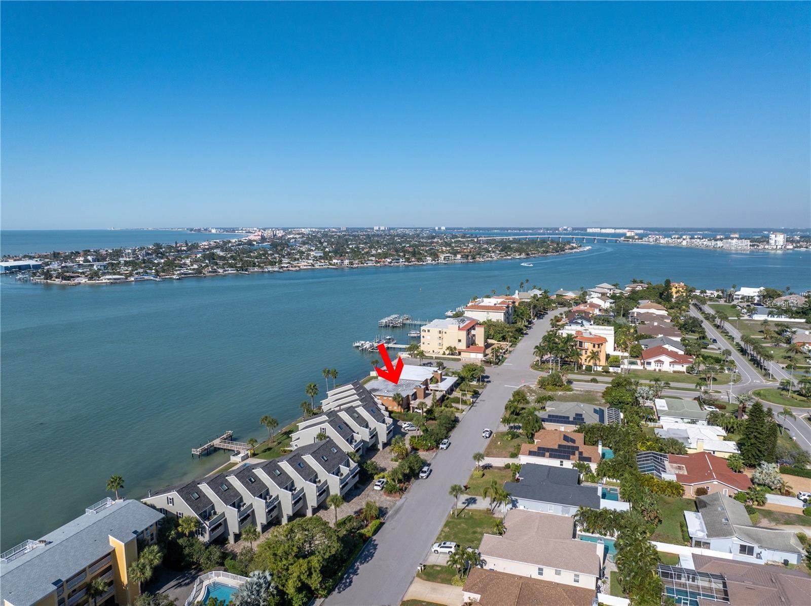 NIBROC CONDO - Residential