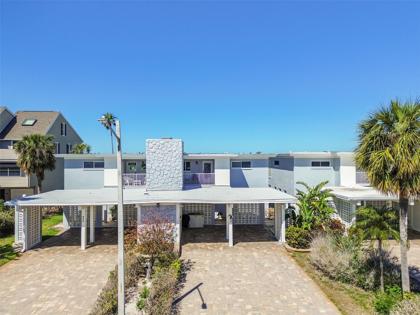 NIBROC CONDO - Residential