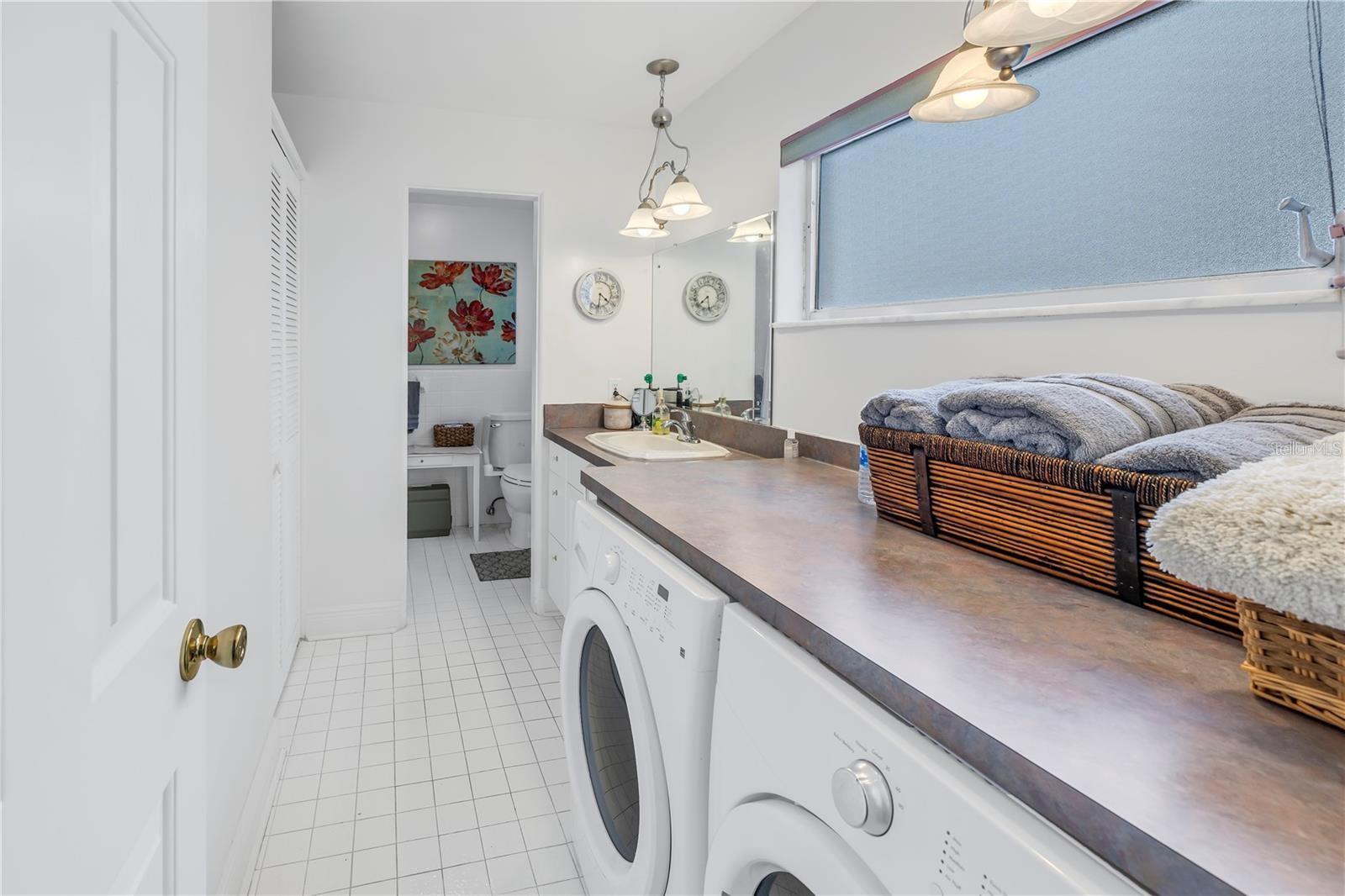 NIBROC CONDO - Residential
