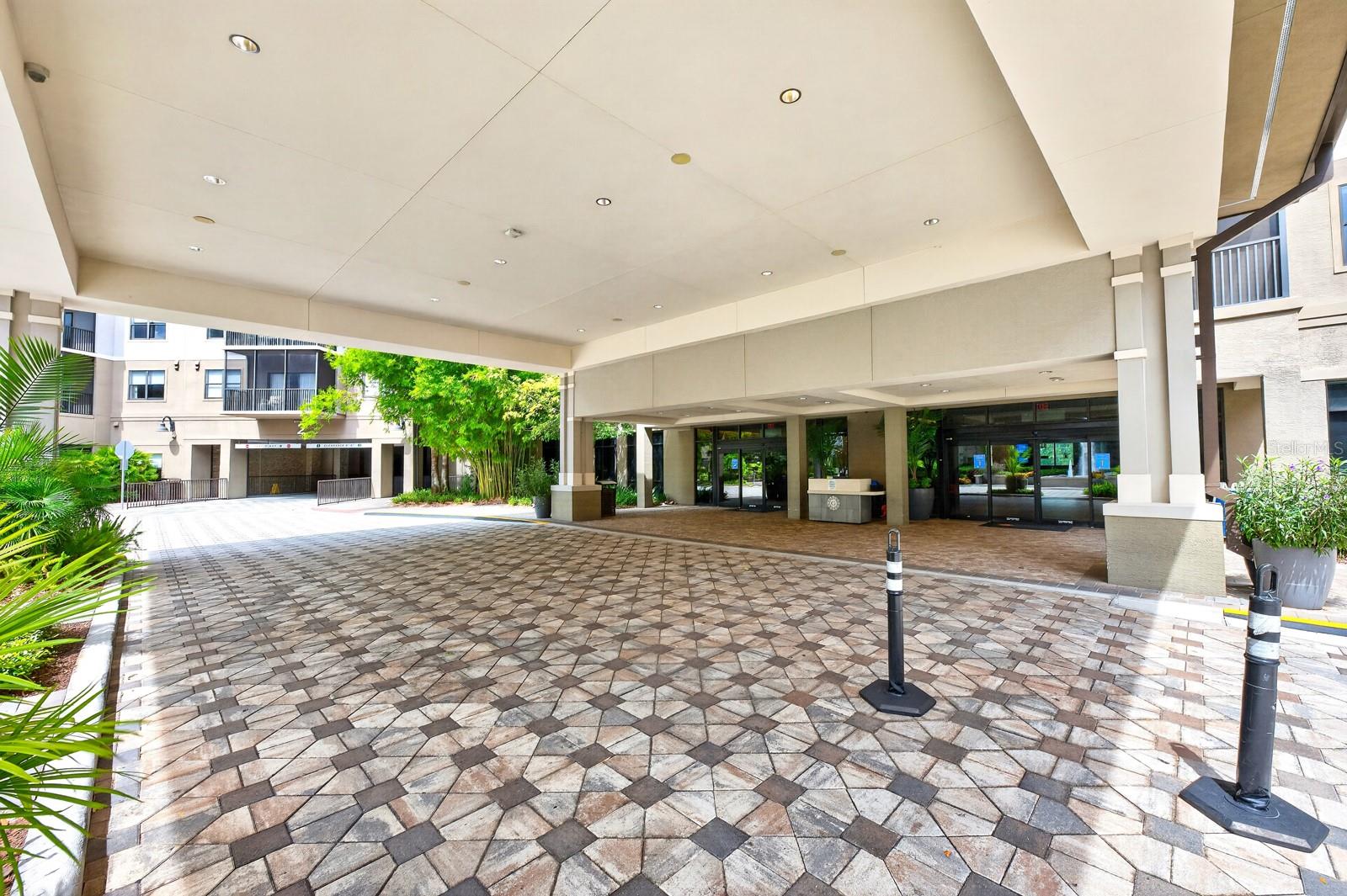 14501 GROVE RESORT AVENUE 3636
