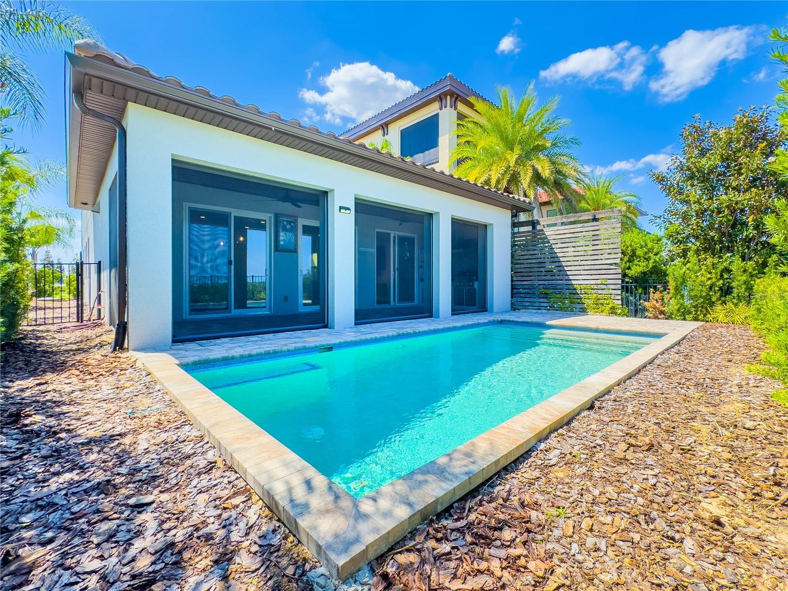 BELLA COLLINA WEST - Residential