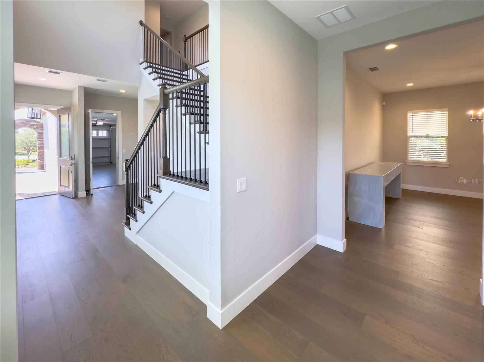 BELLA COLLINA WEST - Residential