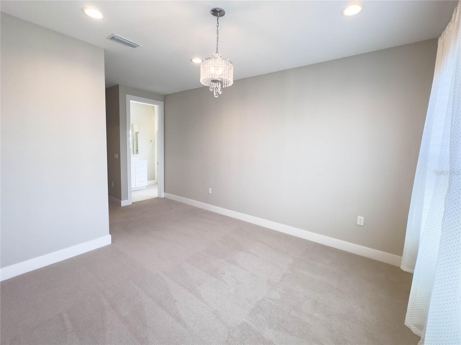 BELLA COLLINA WEST - Residential