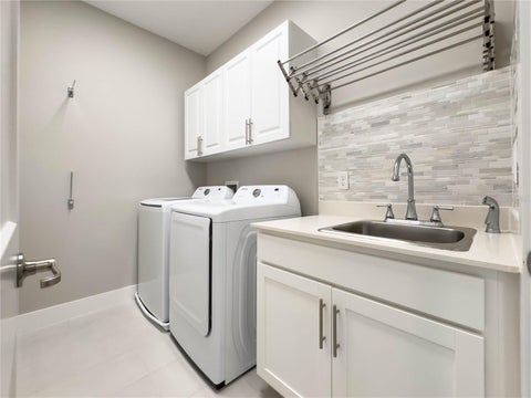 Tiny photo for 16210 Ravenna Court, Montverde, FL 34756 (MLS # O6380542)
