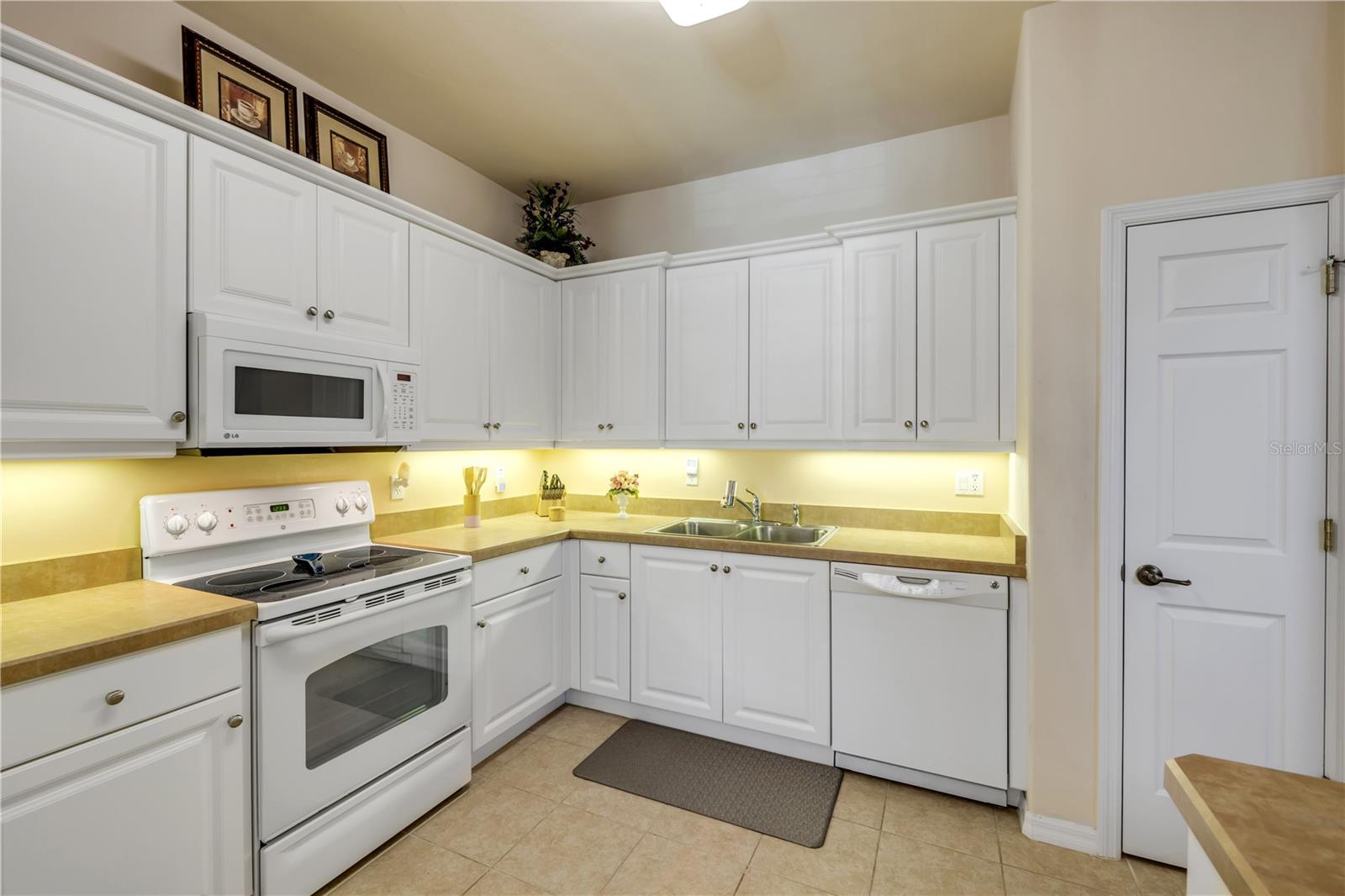 VENETIAN BAY PH 01B UN 01 - Residential