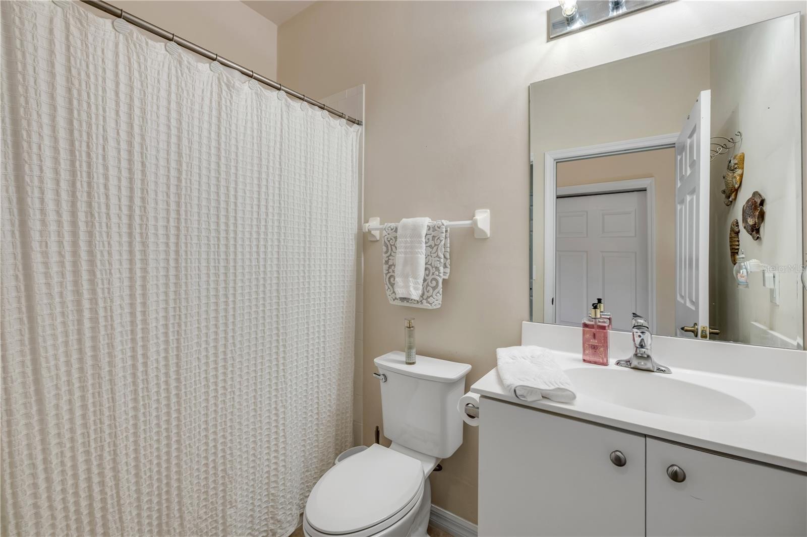 VENETIAN BAY PH 01B UN 01 - Residential