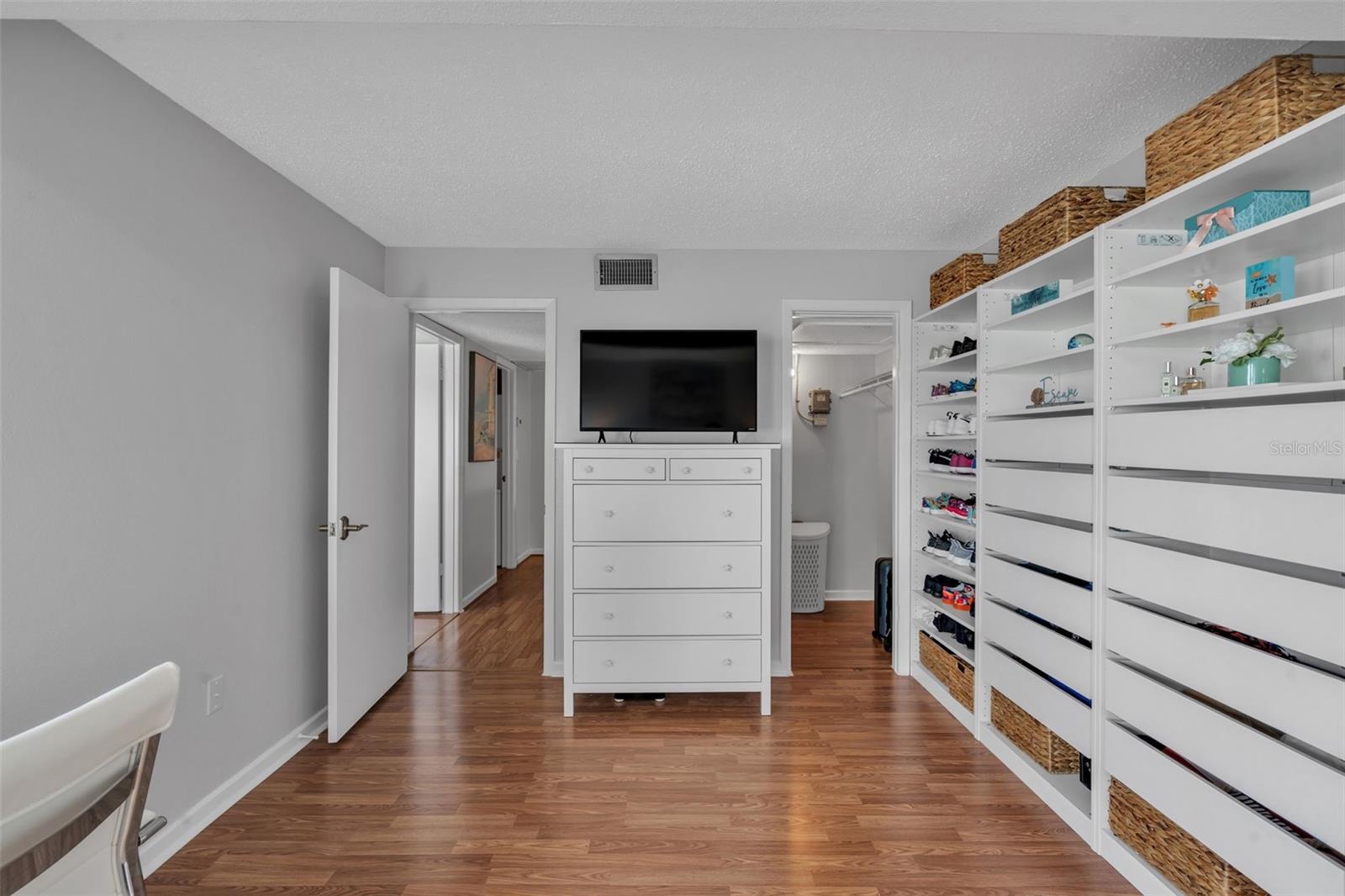 MADEIRA BEACH YACHT CLUB CONDO - Residential