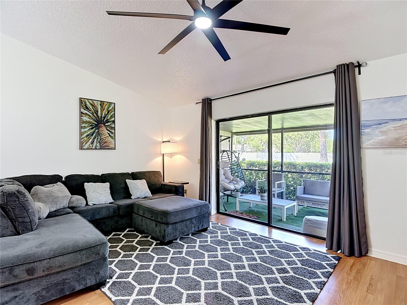 LAKEVIEW VILLAS AT PEBBLE CREE - Residential