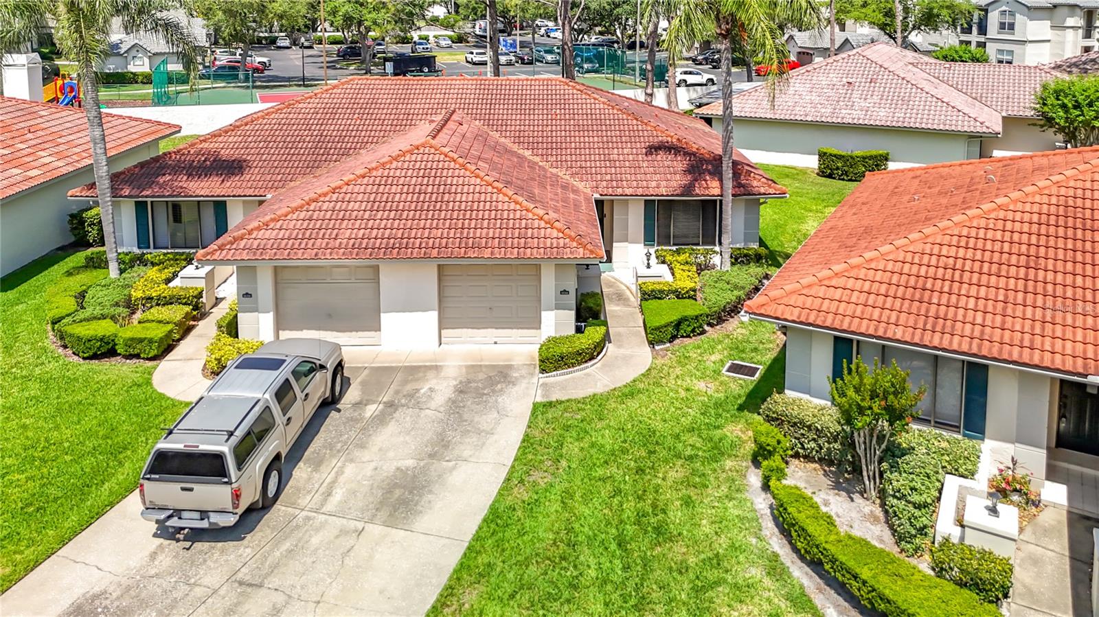 LAKEVIEW VILLAS AT PEBBLE CREE - Residential