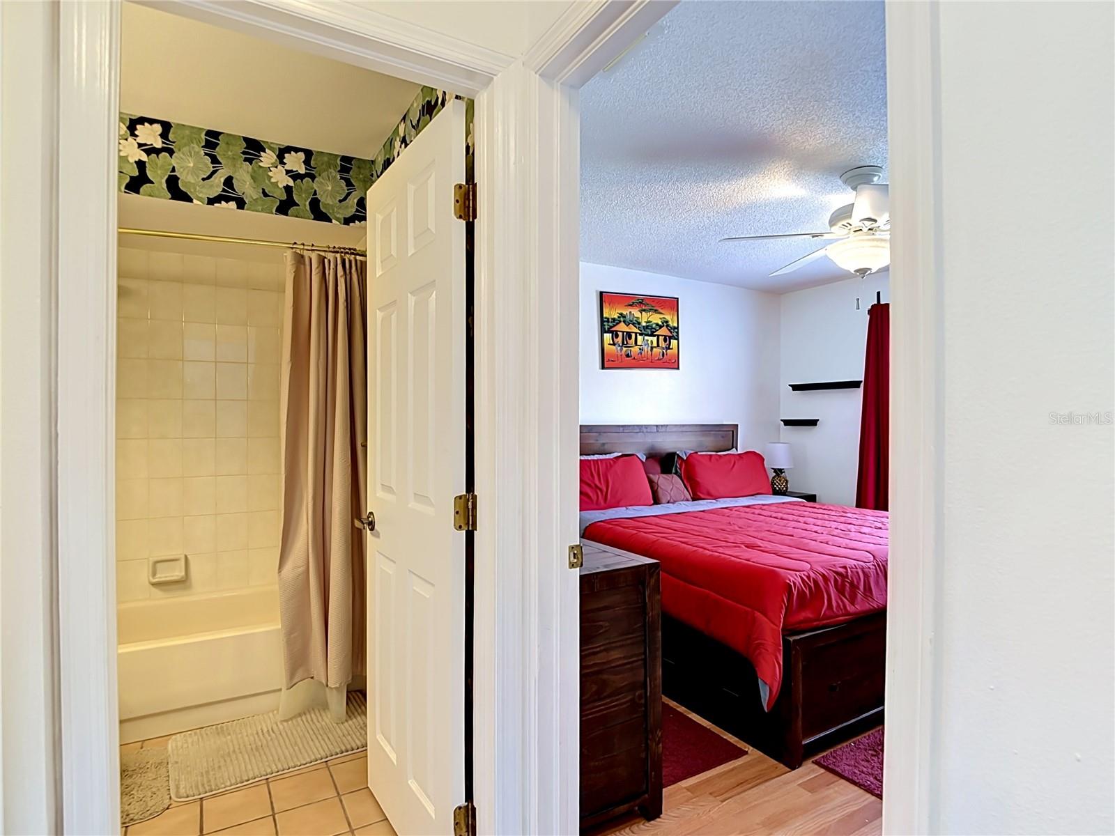 LAKEVIEW VILLAS AT PEBBLE CREE - Residential
