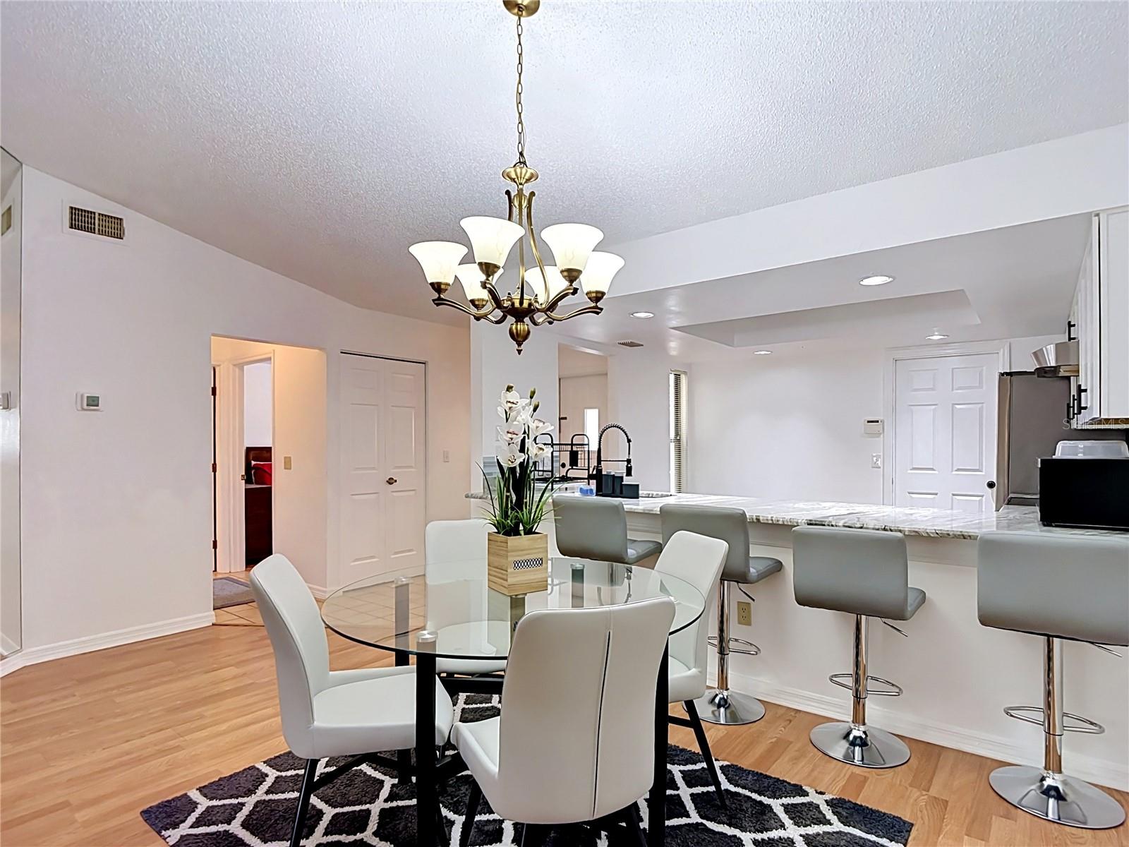 LAKEVIEW VILLAS AT PEBBLE CREE - Residential