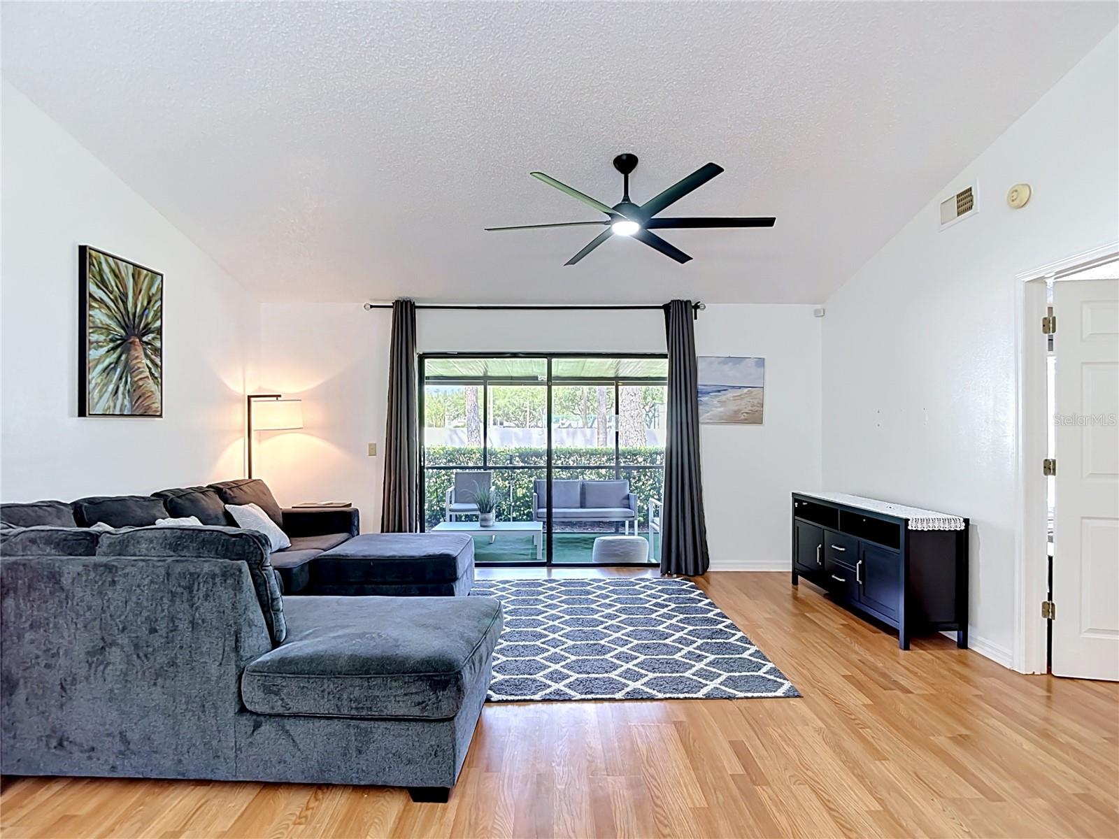 LAKEVIEW VILLAS AT PEBBLE CREE - Residential